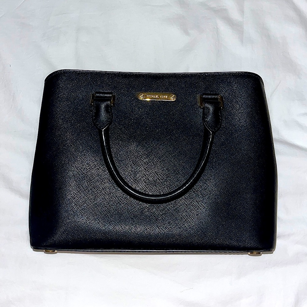 Michael Kora Purse!!